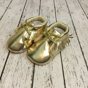 Gold Baby Moccasins - Soft shoes